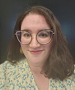 Naomi Zingher headshot